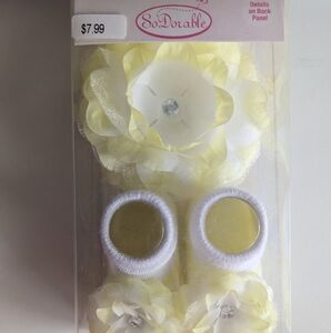 Baby Bootie &Bow Set